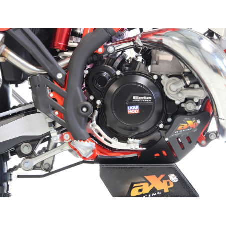 Right side of the black HDPE plastic skid plate with linkage guard for Beta 250 et 300Xtrainer