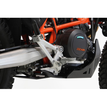 Rear view of the black HDPE plastic skid plate with linkage guard for GasGas 700 - Husqvarna 701 - KTM 690