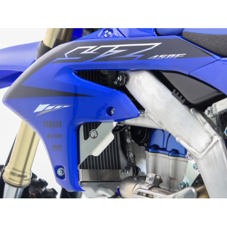 Rear view of the radiator braces in aluminum for Yamaha YZ250F et YZ450F