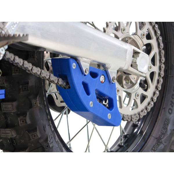 Front view of the blue chain guide in UHMW plastic for Sherco 2T