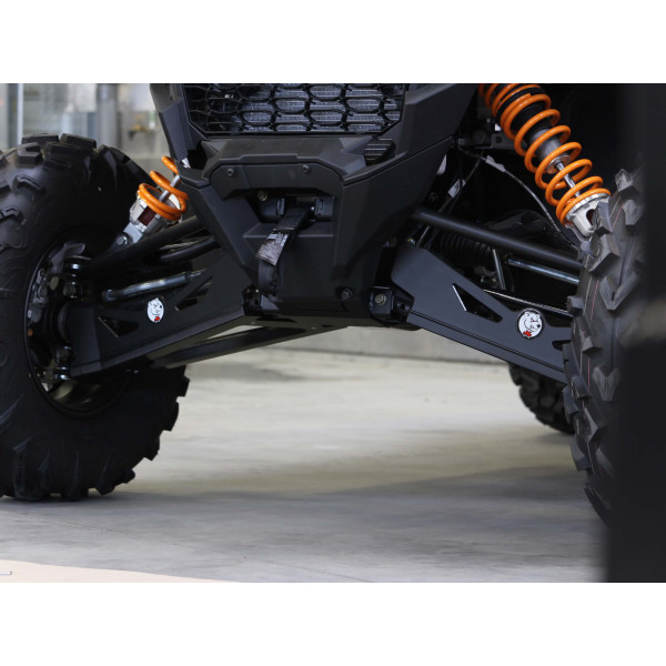 Vue de face des protections de triangles avants pour Polaris RZR XP1000 Sport