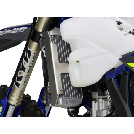 Rear left side of the radiator braces in aluminum for Sherco SEF300
