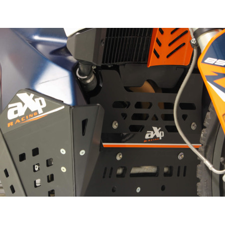 Close up view of the mud guard of the Adventure 8mm thick black skid plate for the KTM 790 - 890 Adventure