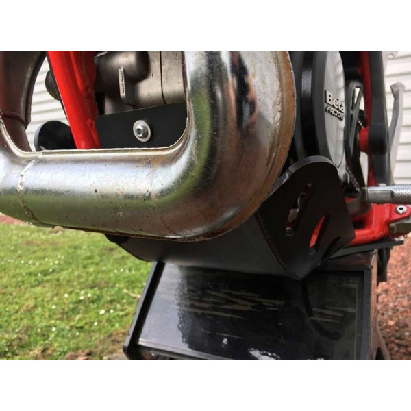 6mm black HDPE plastic skid plate for Beta 300 Xtrainer