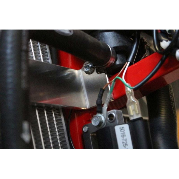 Close up view of the fixation of the radiator braces in aluminum for Beta 125RR - 200RR