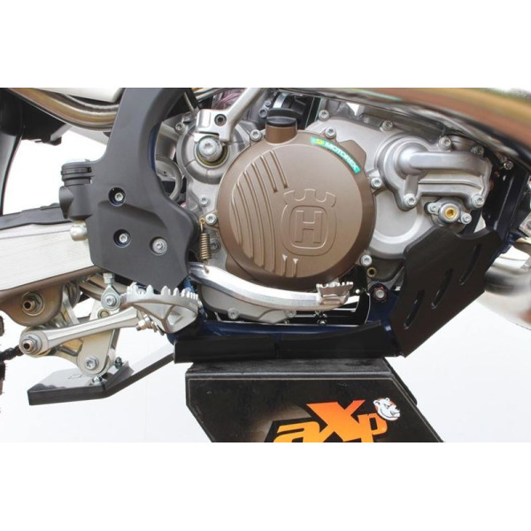 Right side of the black HDPE plastic skid plate with linkage guard for GasGas - KTM - Husqvarna enduro 2T