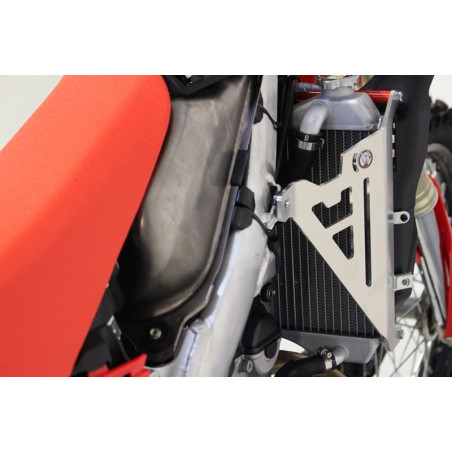 Vue arrière des protections de radiateurs en aluminium pour Honda CRF250R - CRF250RX