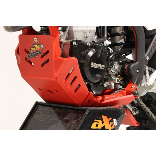 Côté gauche du sabot rouge en plastique PEHD avec protection de biellette pour Beta enduro 4T