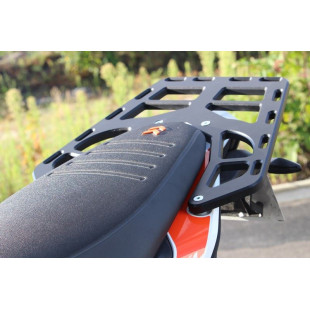 Porte paquet en plastique PEHD 15mm noir pour KTM 390 Adventure 2