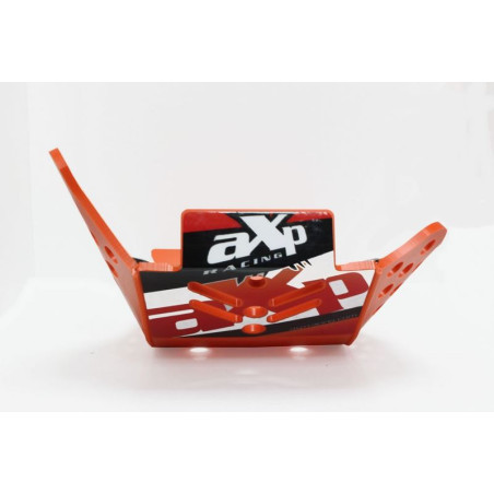 Vue de face du sabot orange en plastique PEHD 6mm pour KTM
